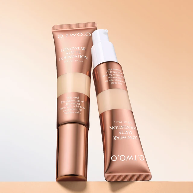 OtwoO Longwear Oil Control Foundation