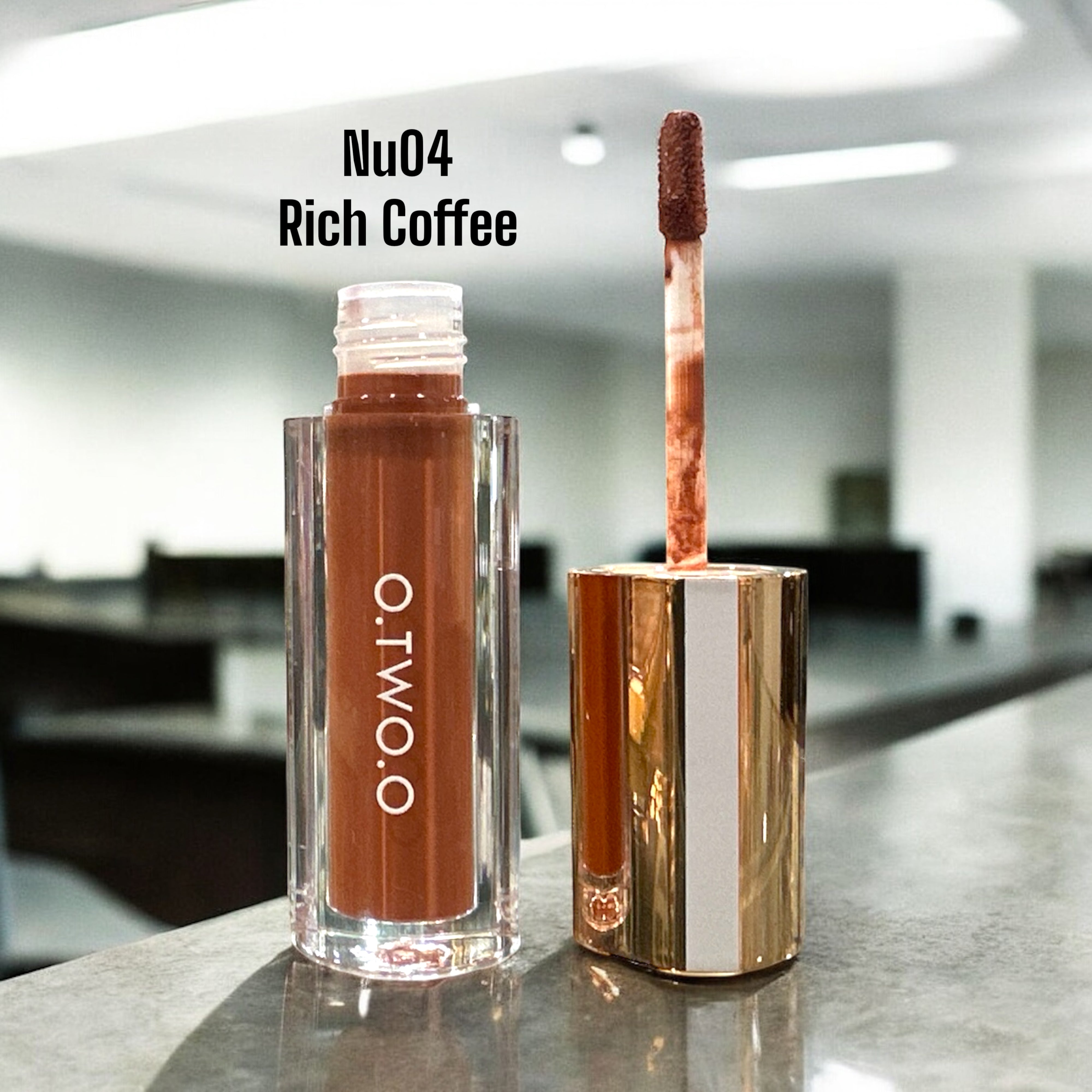 Otwoo Light Cloudy Matte Lipgloss