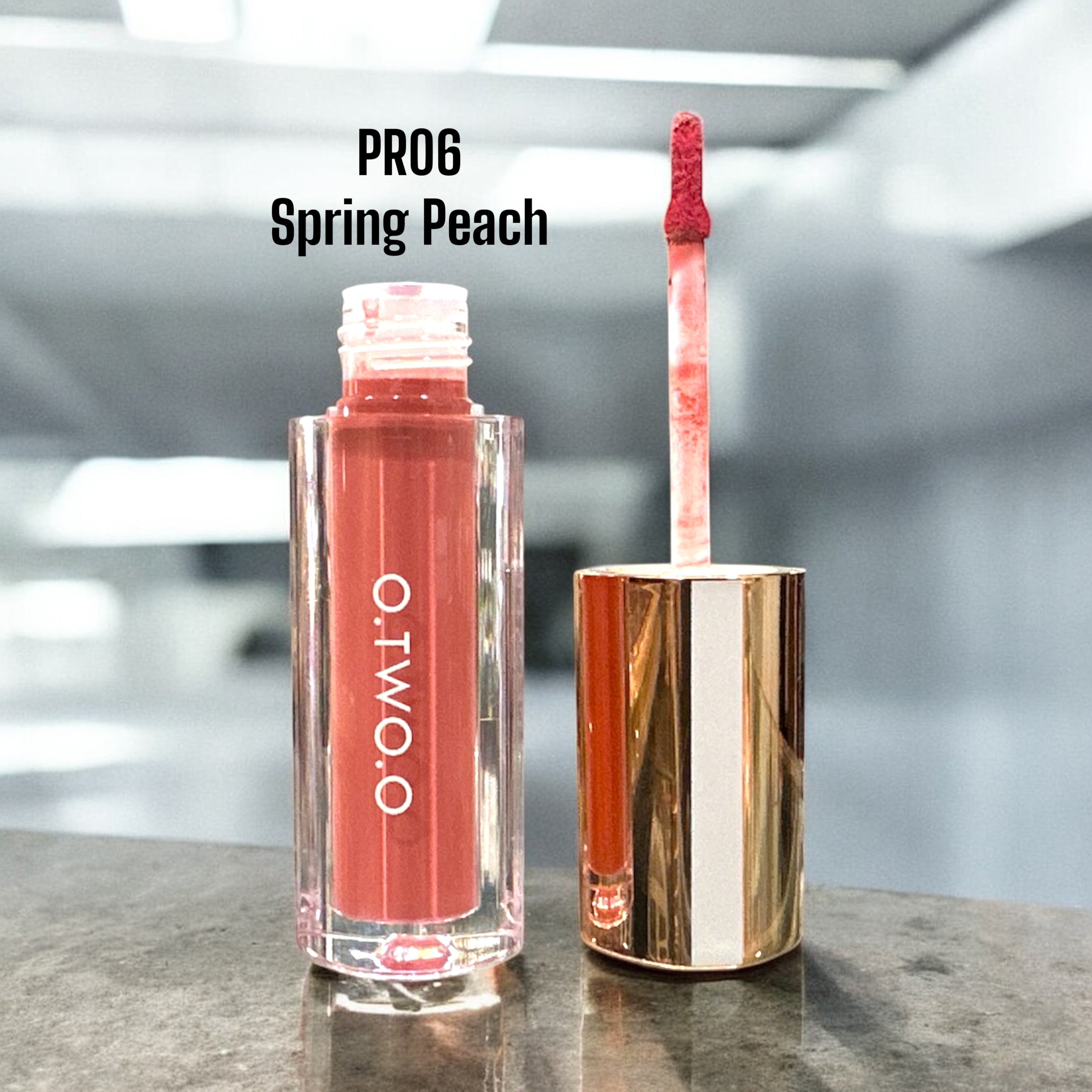 Otwoo Light Cloudy Matte Lipgloss