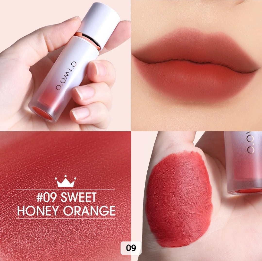 OtwoO Misty Velvet LipMud