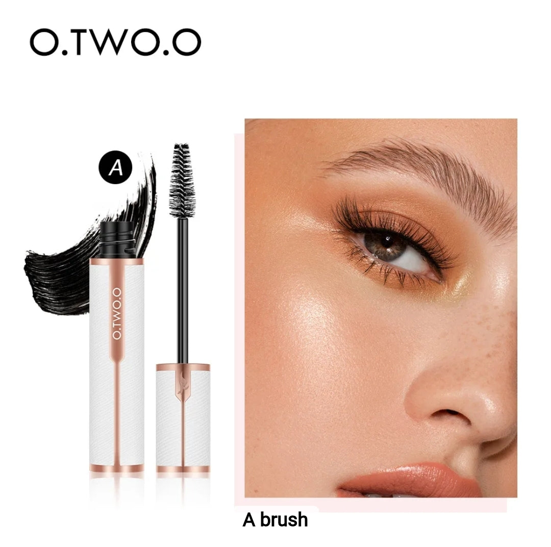 OtwoO Gold Satin Waterproof Mascara